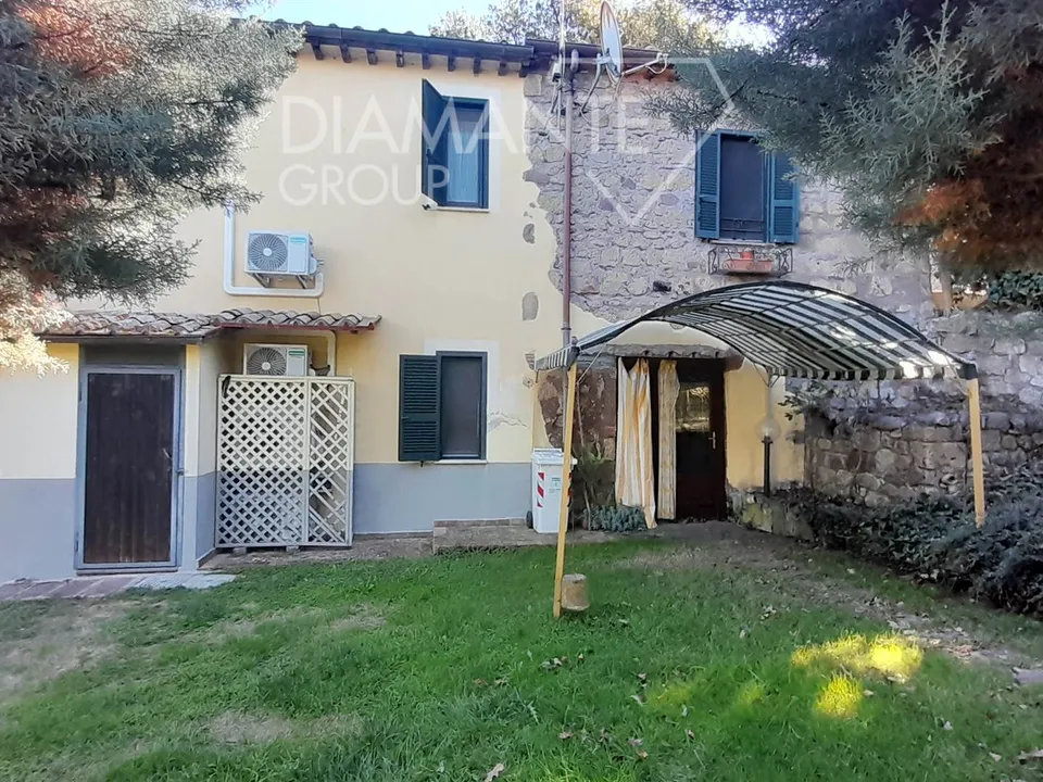 Granja en Valentano, Viterbo - foto 1
