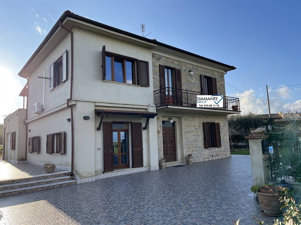 Villa i Castiglione del Lago, Perugia - foto 3