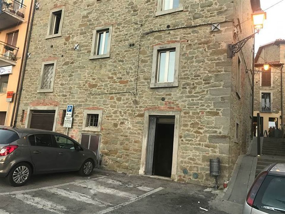 Erhvervsejendom i Tuoro sul Trasimeno, Perugia - foto 4