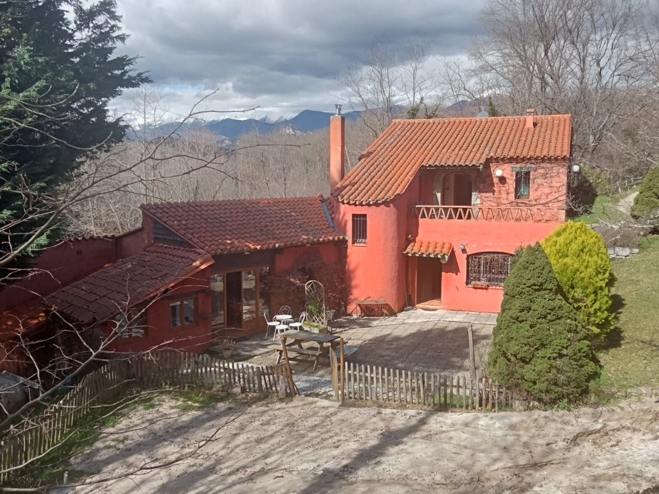 Villa i Saint-Laurent-de-Cerdans, Pyrenees-Orientales - foto 1