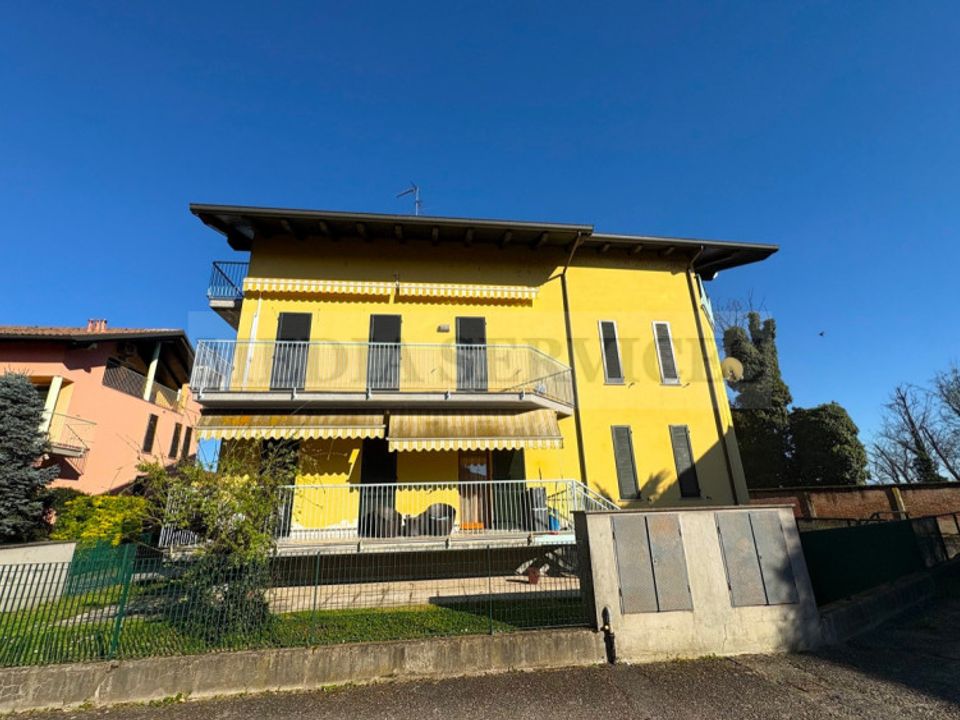 Lejlighed i Sannazzaro de Burgondi, Pavia - foto 1