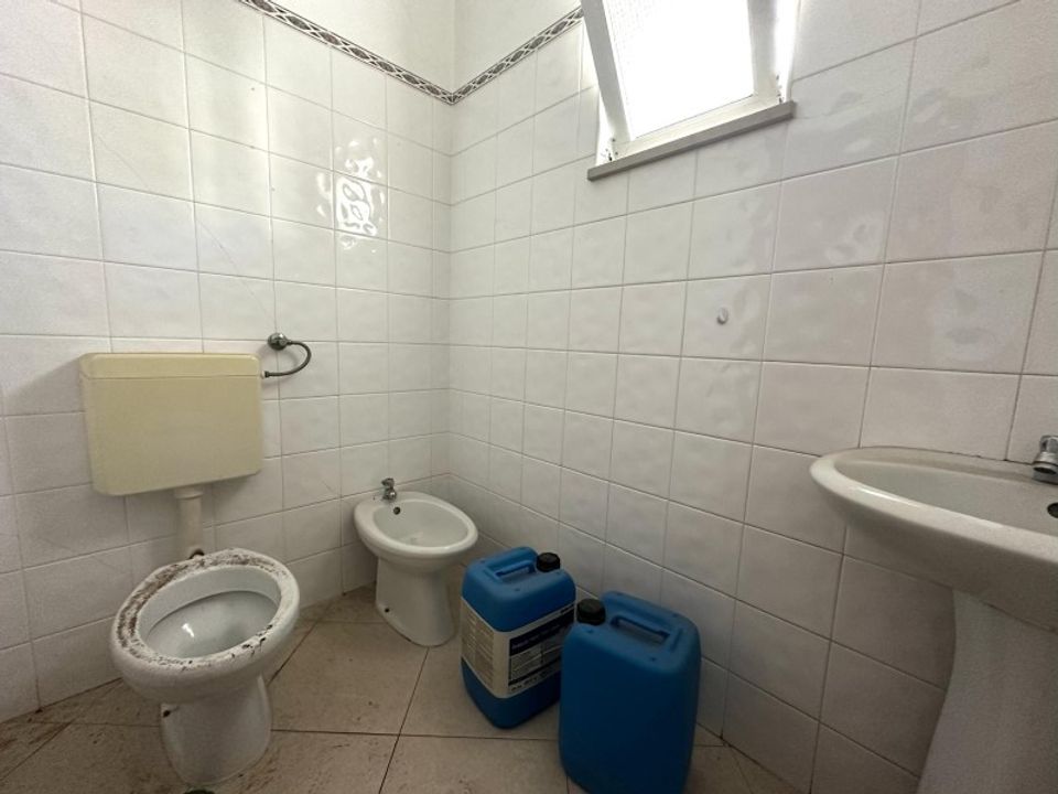 Erhvervsejendom i Montenegro, Faro - foto 5