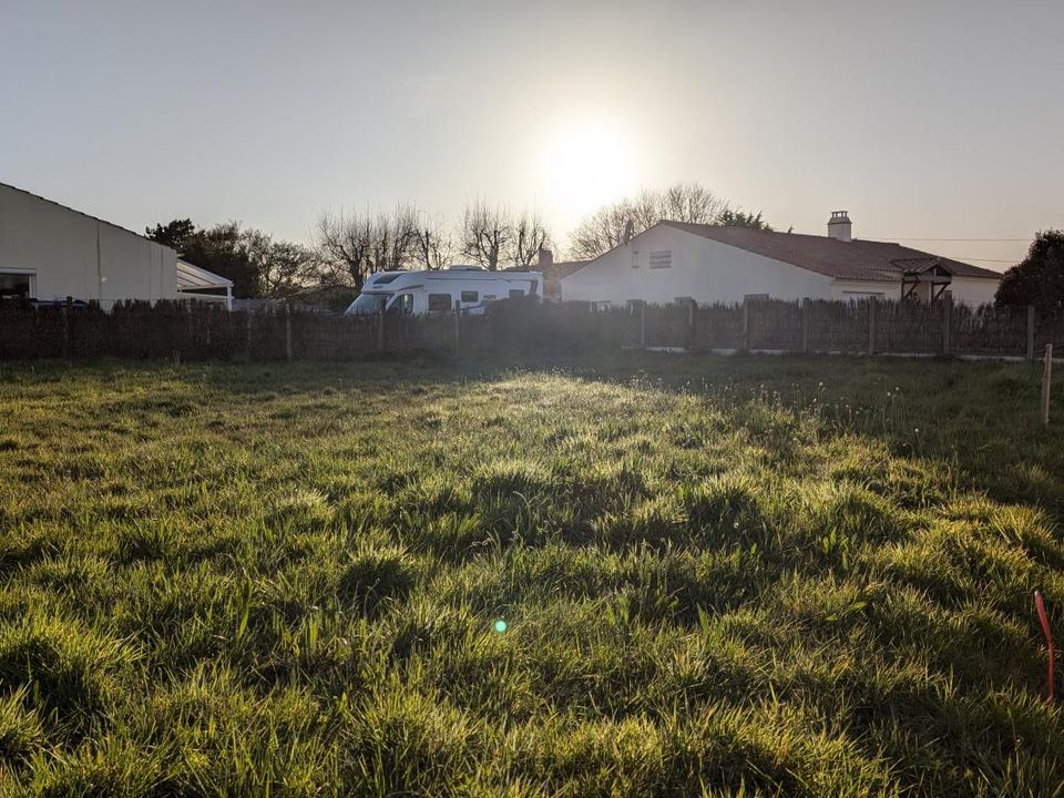 Terreno en Saint-Hilaire-de-Riez, Vendee - foto 1