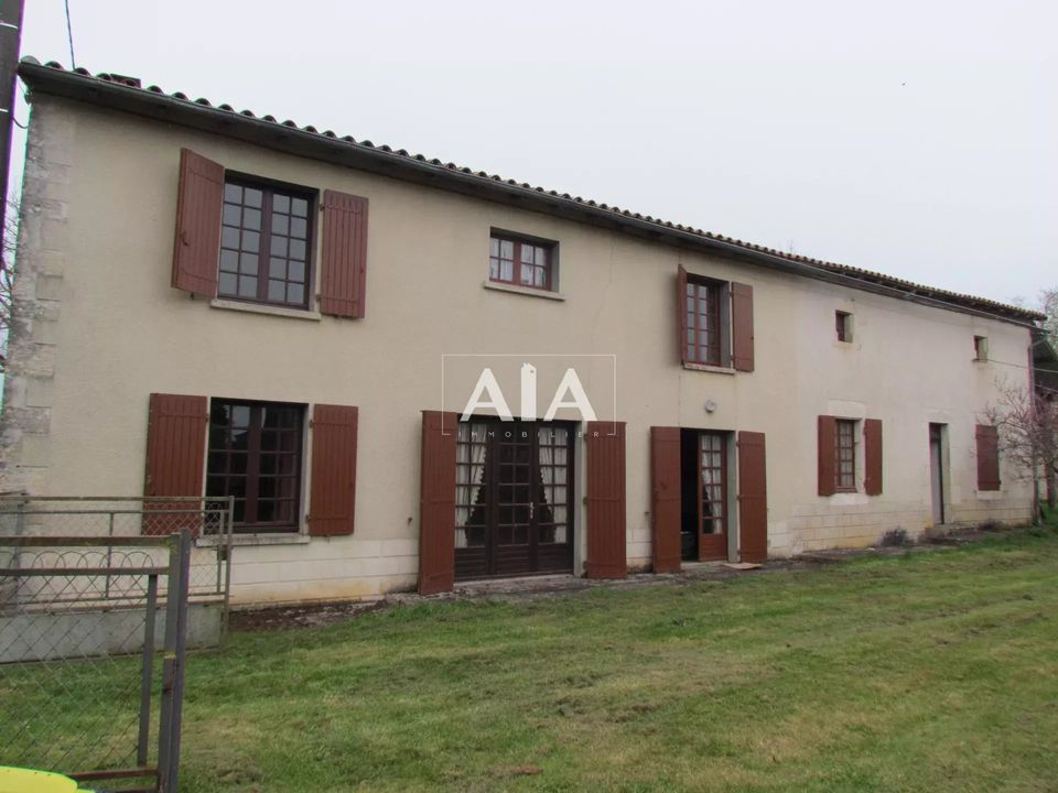 Herregård i Les Adjots, Charente - bilde 1