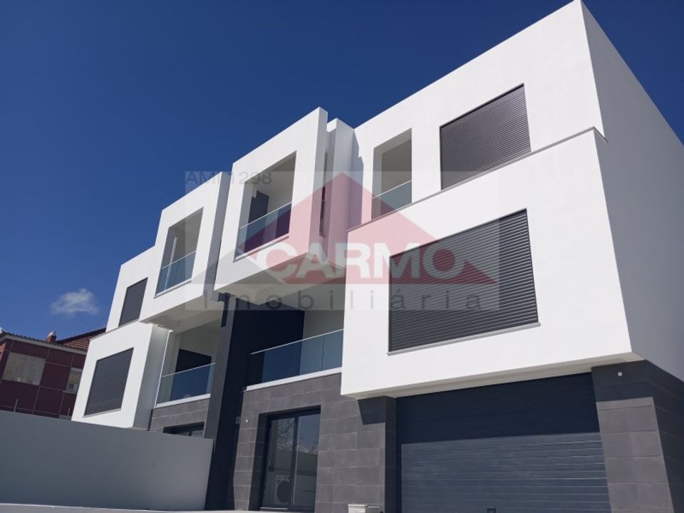 Villa i Corroios, Setubal - foto 1