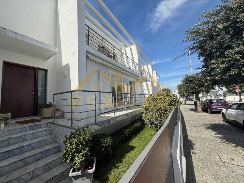 Villa - Vila do Conde, Porto - photo 1