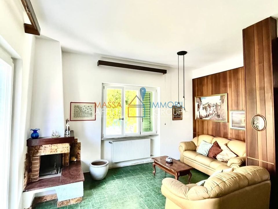 Villa i Carrara, Massa and Carrara - foto 1