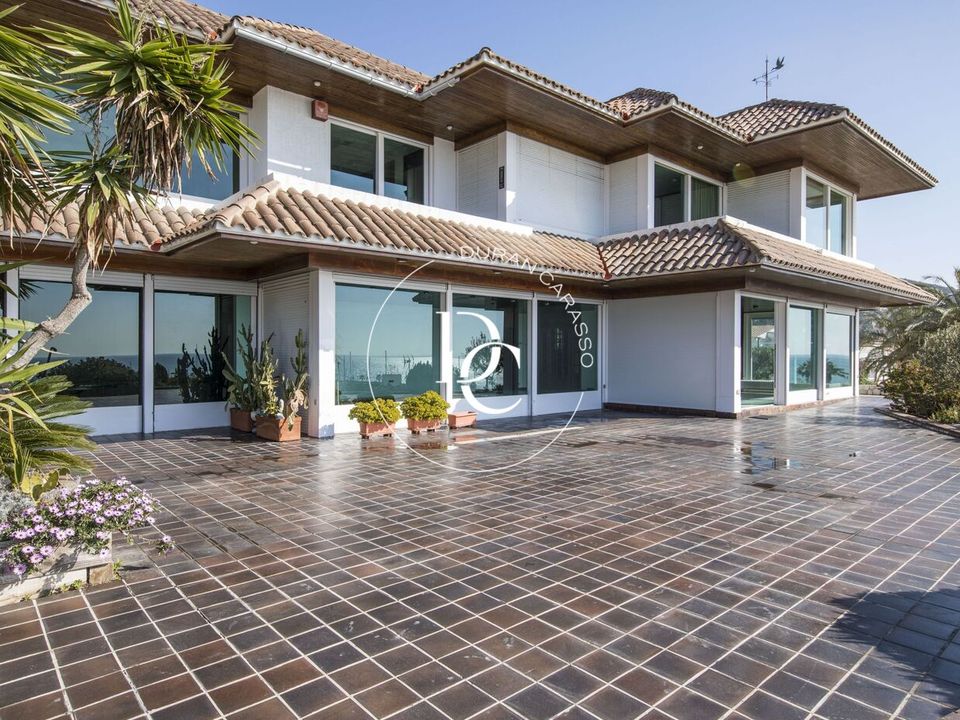 Villa i Sitges, Barcelona - foto 1