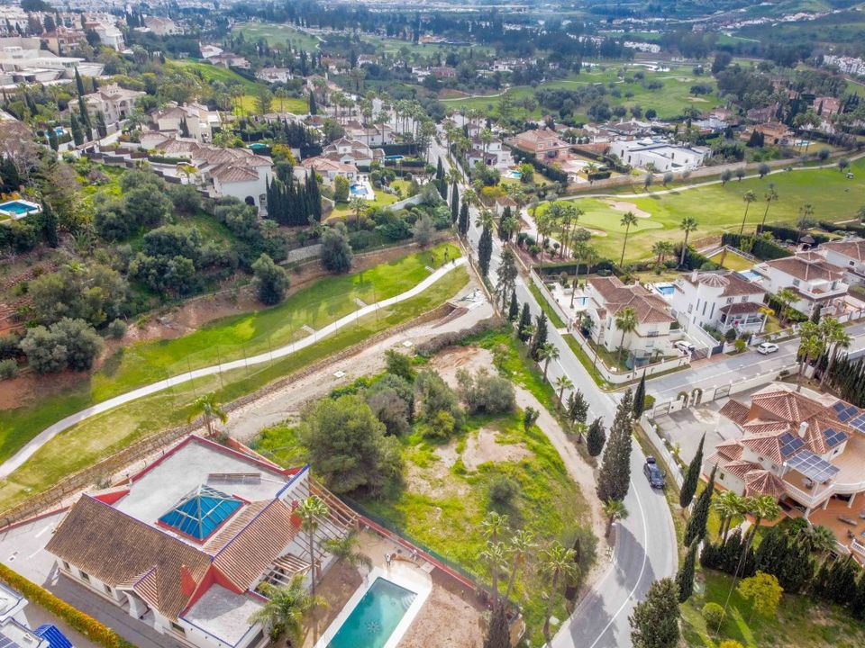 Helårsgrund i Mijas, Malaga - foto 1