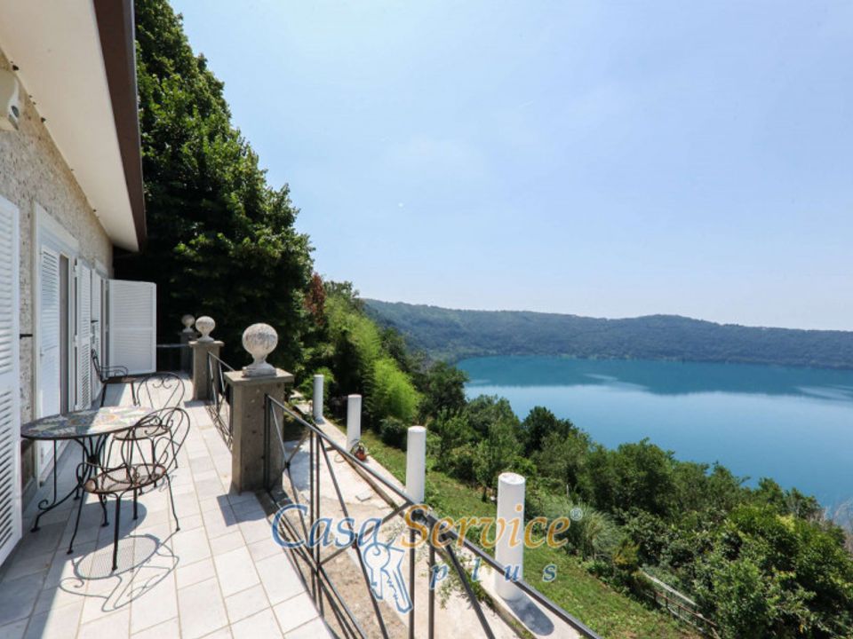 Villa - Castel Gandolfo, Rome - photo 1