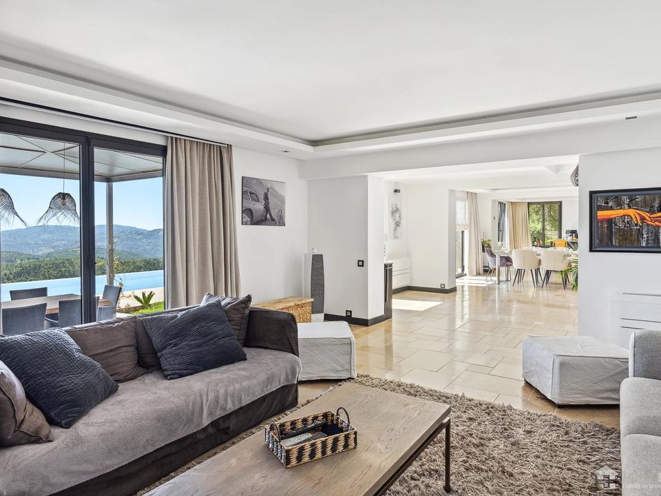 Villa i Le Tignet, Alpes-Maritimes - foto 2