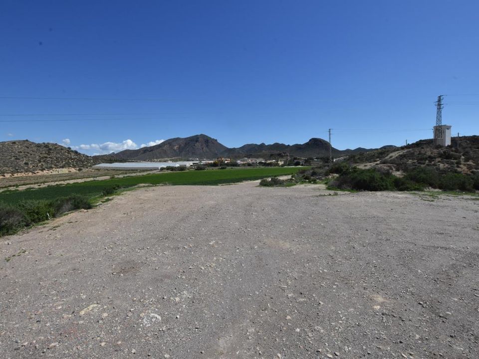 Helårsgrund i Cuevas del Almanzora, Almeria - foto 1
