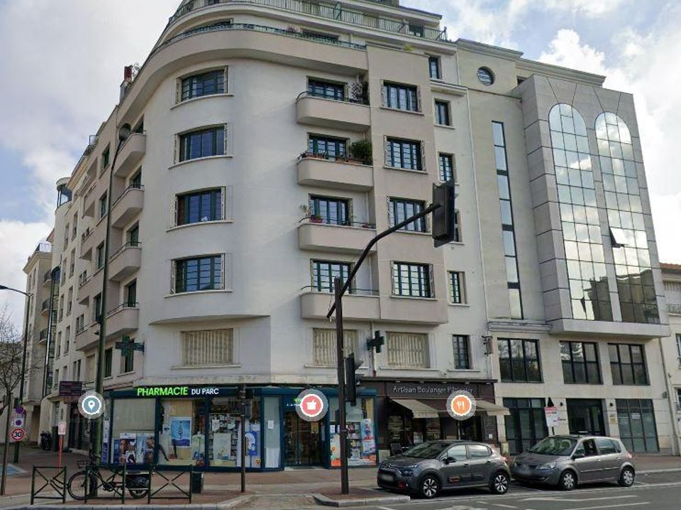 Erhvervsejendom i Bourg-la-Reine, Hauts-de-Seine - foto 1