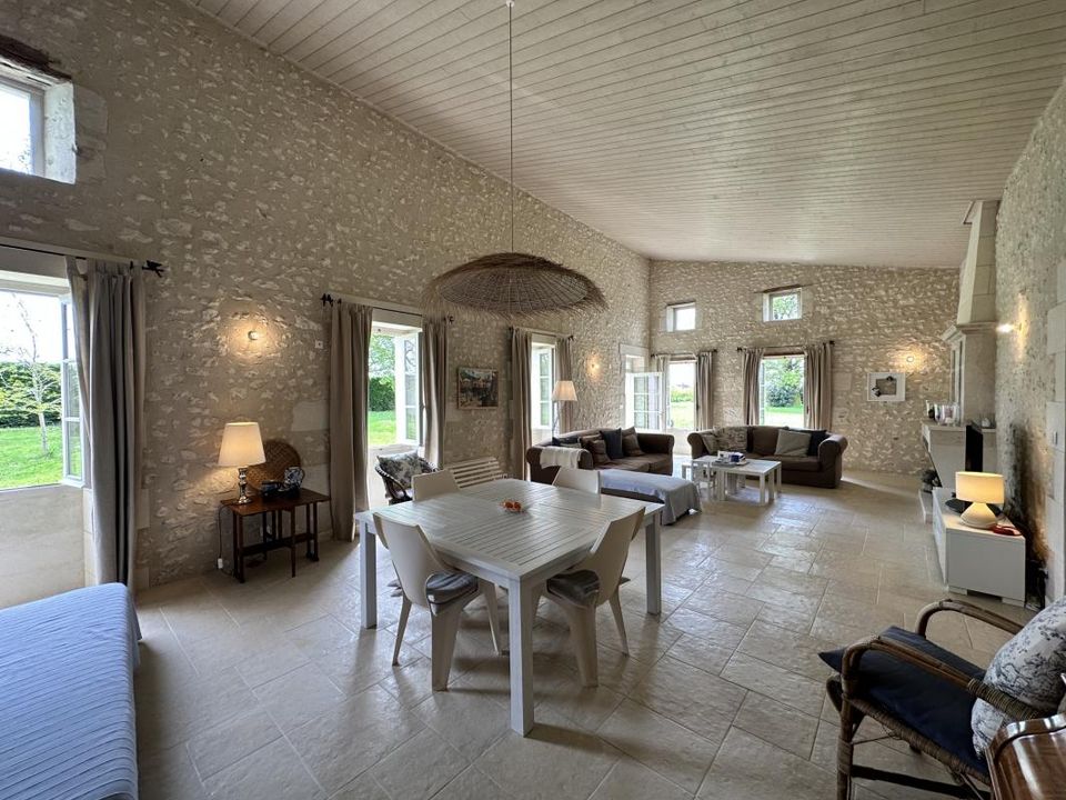 Villa i Floirac, Charente-Maritime - bilde 1