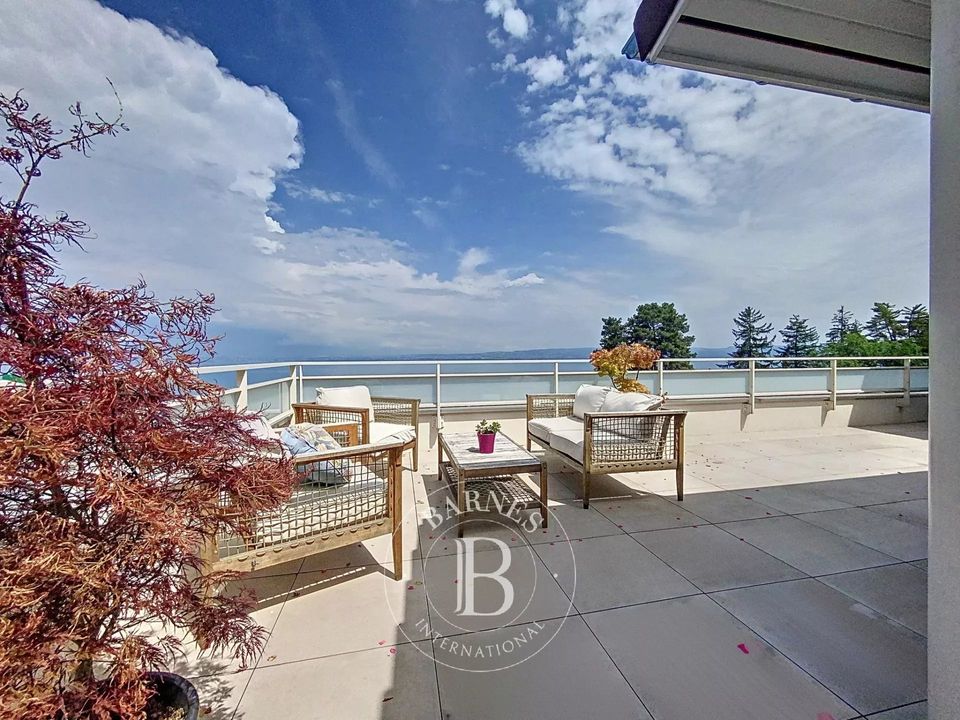 Lejlighed i Evian-les-Bains, Haute-Savoie - foto 1
