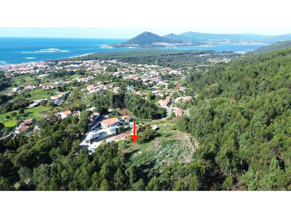 Helårsgrund i Caminha, Viana do Castelo - foto 1