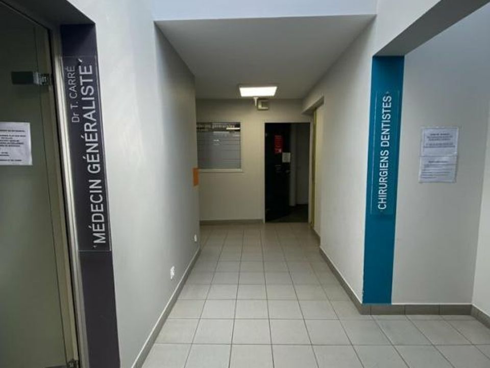 Erhvervsejendom i Saint-Erblon, Ille-et-Vilaine - foto 5
