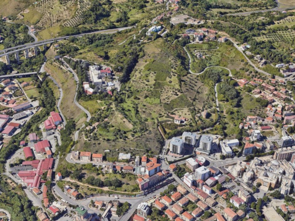 Helårsgrund i Cosenza, Cosenza - foto 4