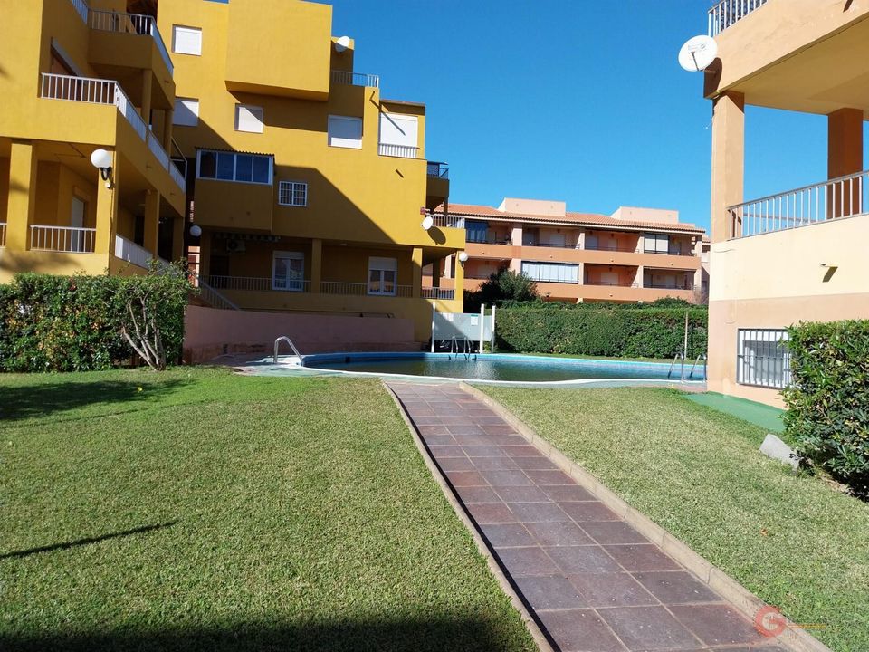 Erhvervsejendom i Salobrena, Granada - foto 1