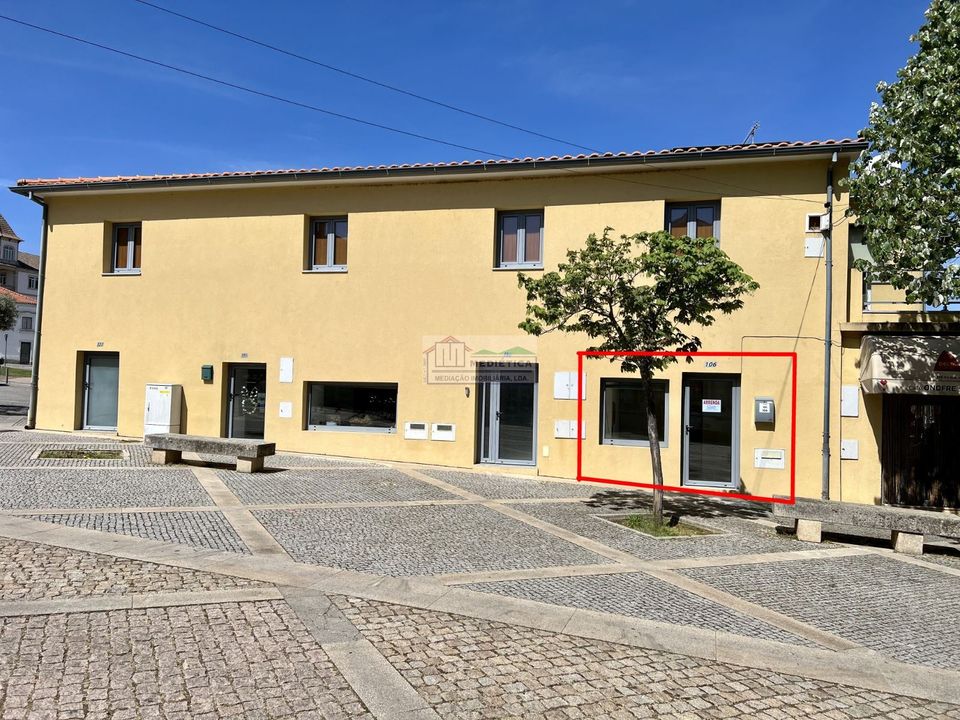 Erhvervsejendom i Alfandega da Fe, Braganca - foto 2