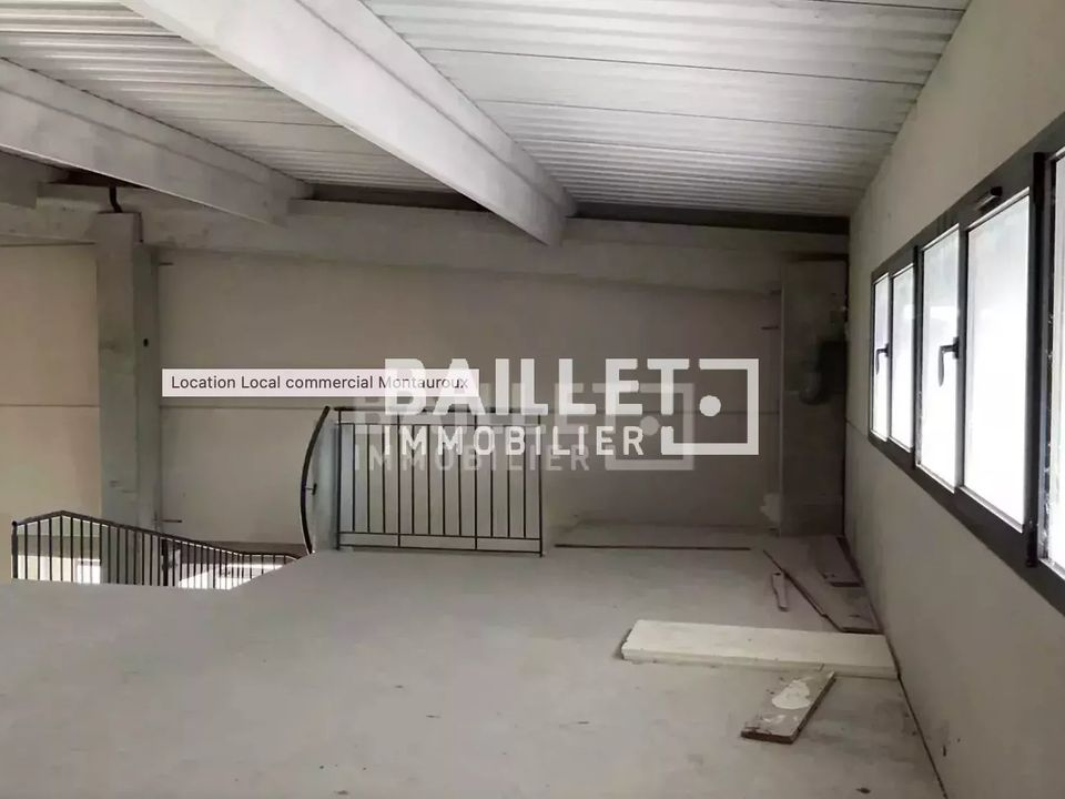 L'establiment comercial a Montauroux, Var - foto 4