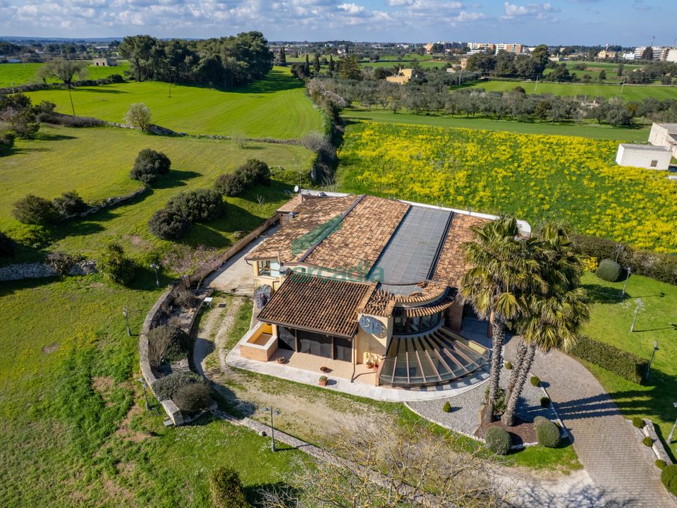 Erhvervsejendom i Gioia del Colle, Bari - foto 3