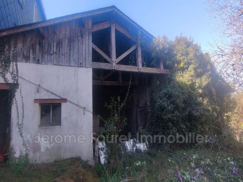 Parkeringsplads i Egletons, Correze - foto 2