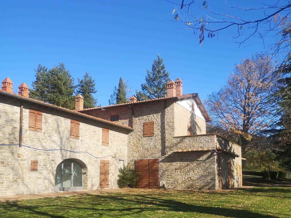 Lejlighed i Loro Ciuffenna, Arezzo - foto 1