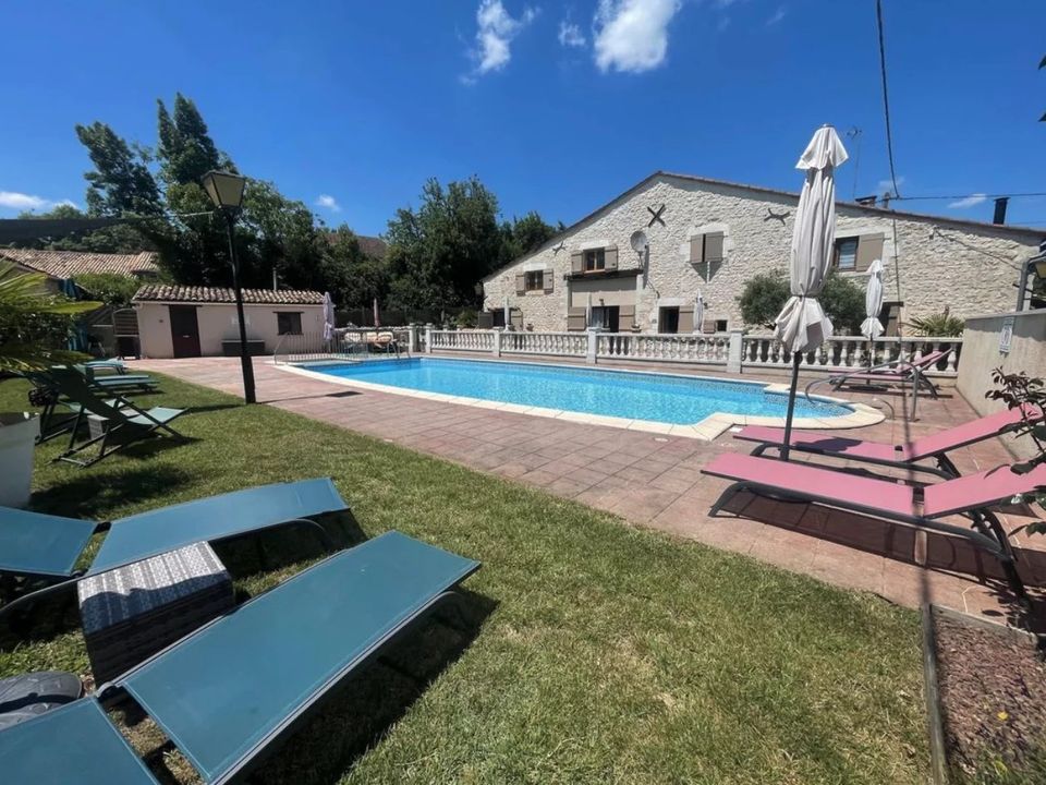 Villa i Sainte-Foy-la-Grande, Gironde - foto 1
