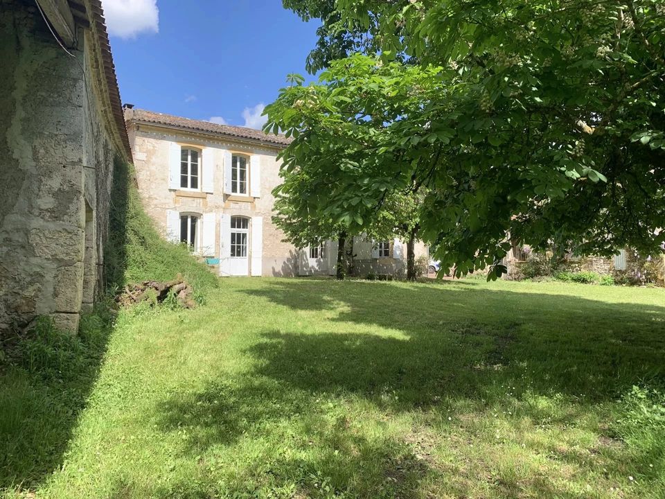 Villa i Sainte-Foy-la-Grande, Gironde - foto 1