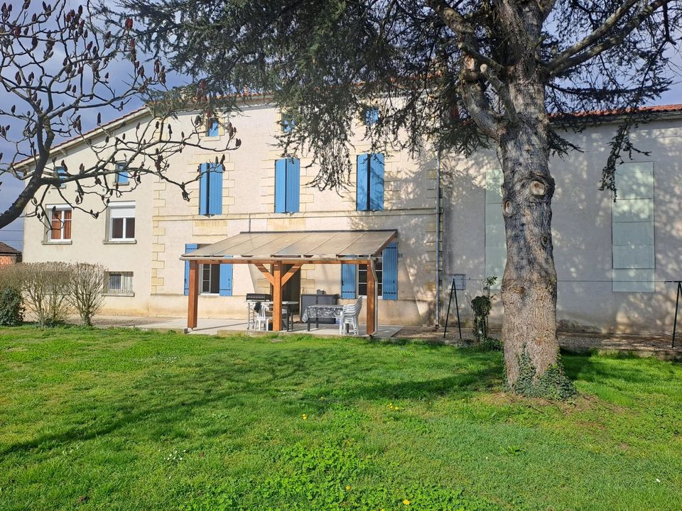 Villa i Sainte-Bazeille, Lot-et-Garonne - foto 1