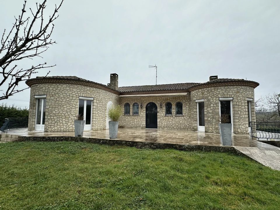 Villa i Sainte-Foy-la-Grande, Gironde - foto 1