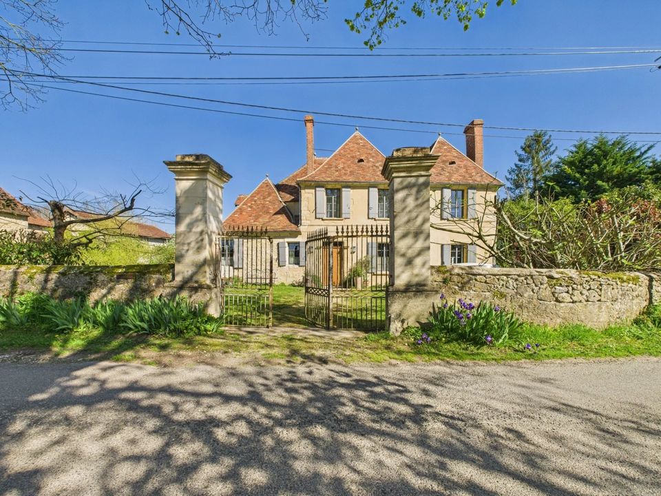 Dorpshuis in Mouleydier, Dordogne - foto 1