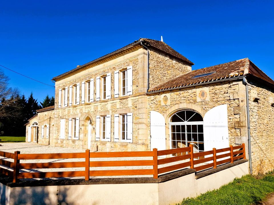 Villa i Sauveterre-de-Guyenne, Gironde - foto 1