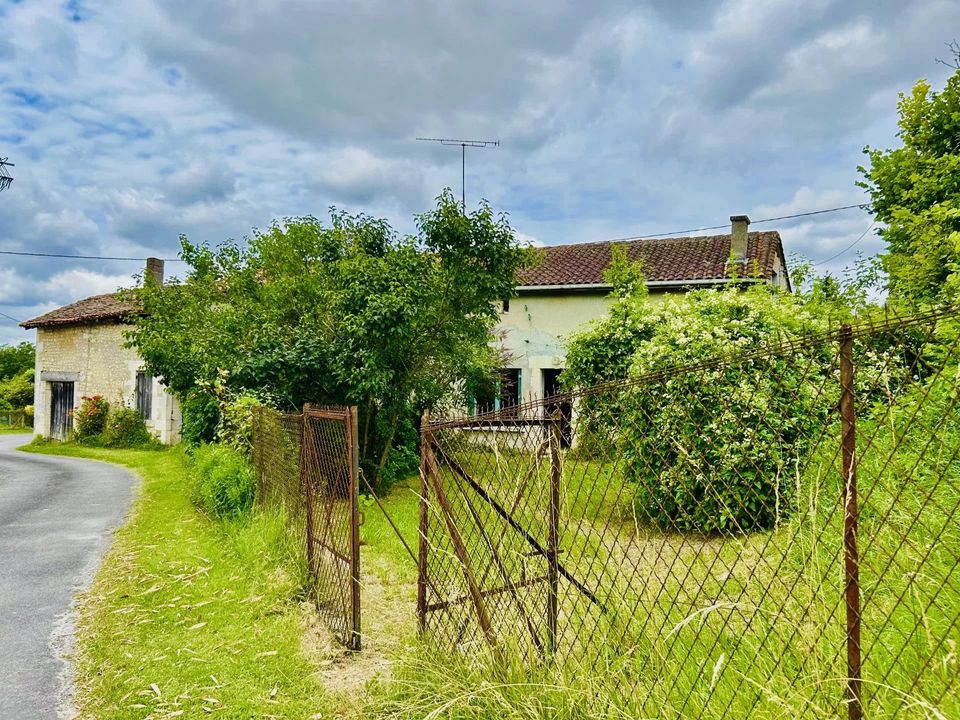 Villa en Chalais, Charente - foto 1