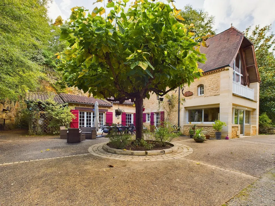 Landsbyhus i Sarlat-la-Caneda, Dordogne - foto 1