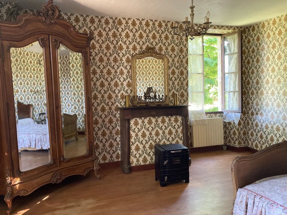 Villa in Frontenac, Lot - photo 4