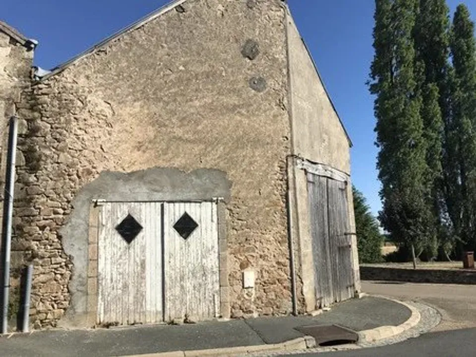 Landejendom i Lourdoueix-Saint-Michel, Indre - foto 1