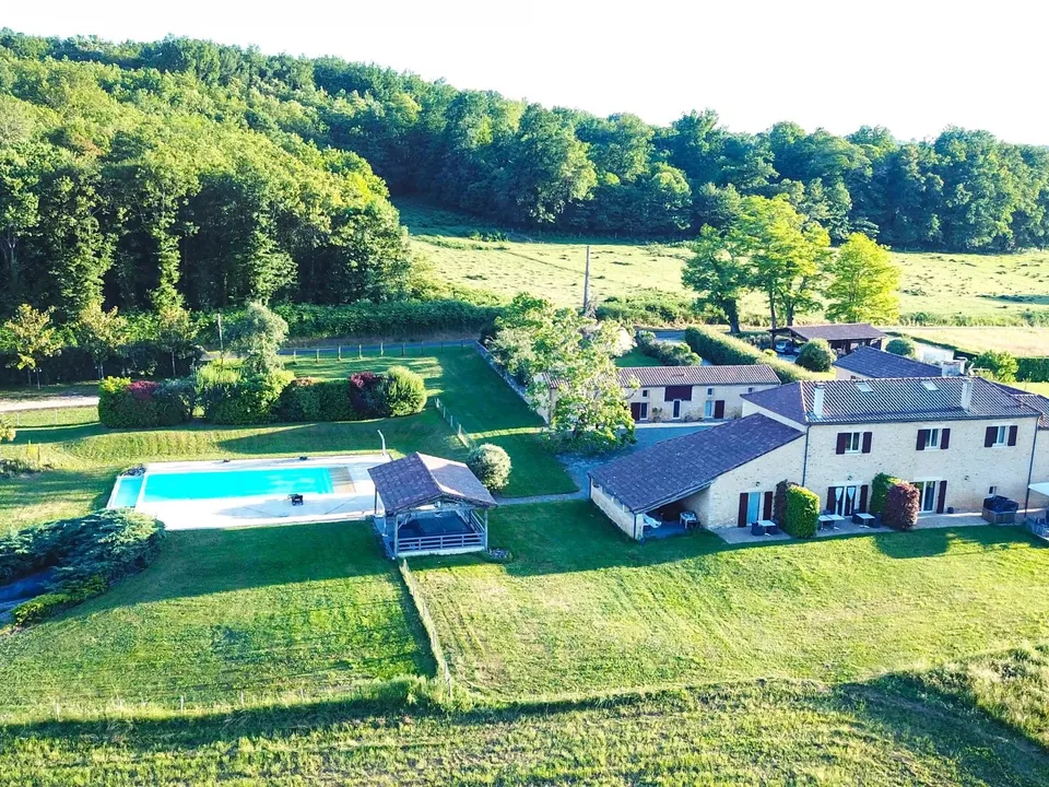 Villa i Belves, Dordogne - bilde 1