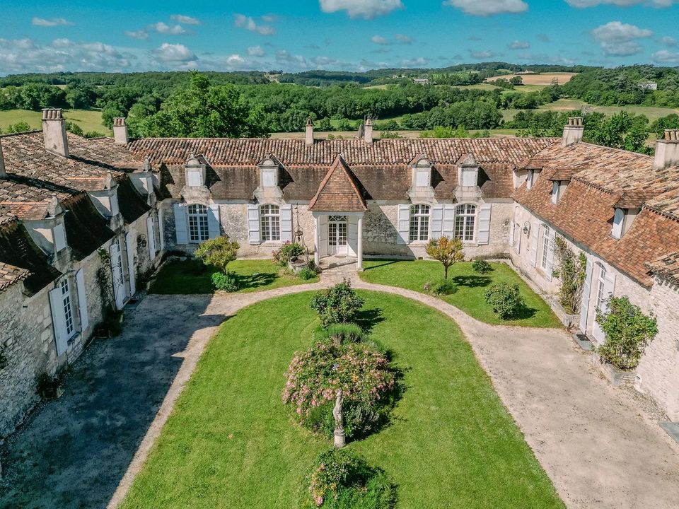 Villa i Monflanquin, Lot-et-Garonne - foto 1