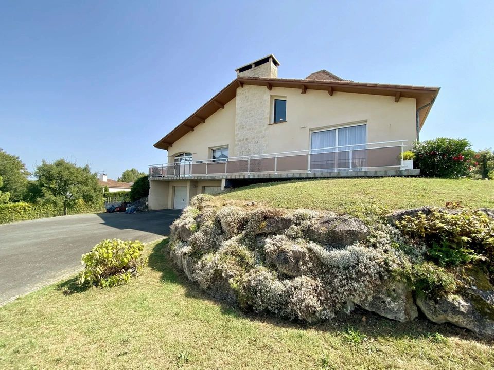 Villa a Castillonnes, Lot-et-Garonne - foto 1