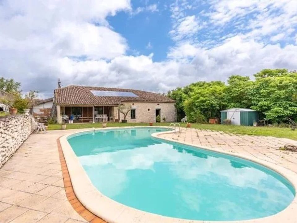 Villa in Monflanquin, Lot-et-Garonne - foto 2