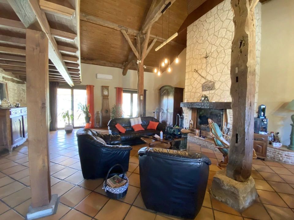 Villa in Monflanquin, Lot-et-Garonne - foto 3