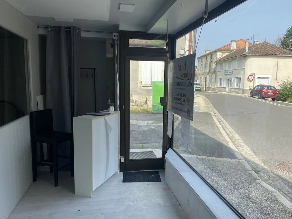 Landsbyhus i Saint-Severin, Charente - foto 4