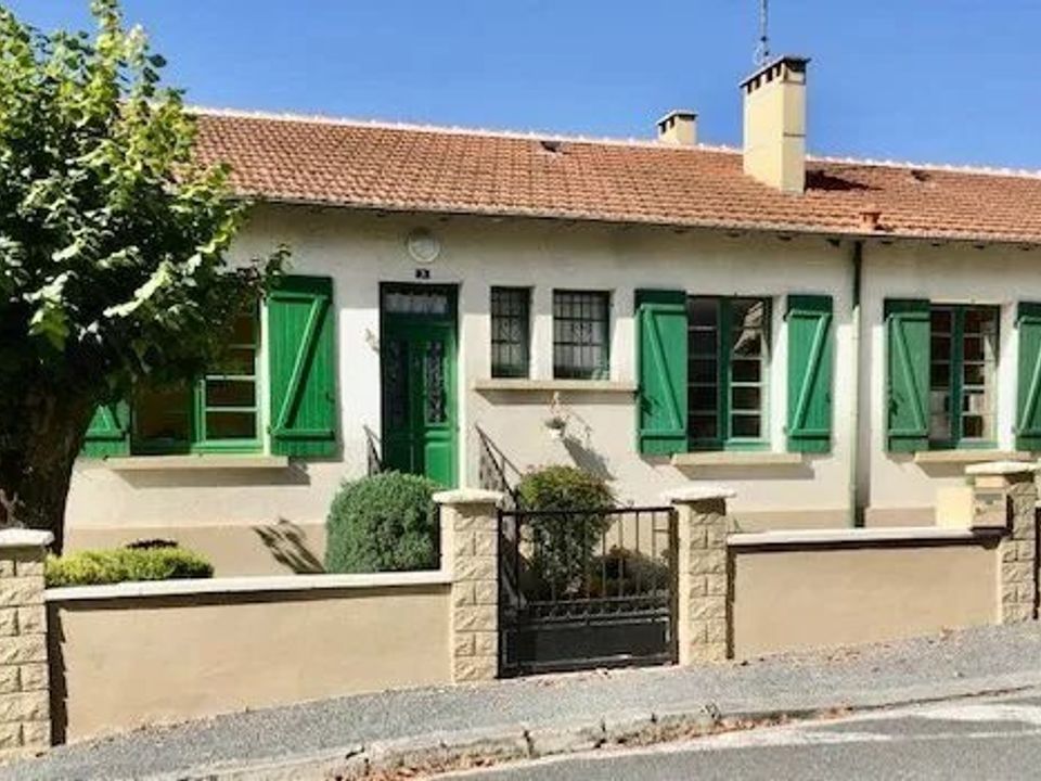 Villa en Chalais, Charente - foto 1