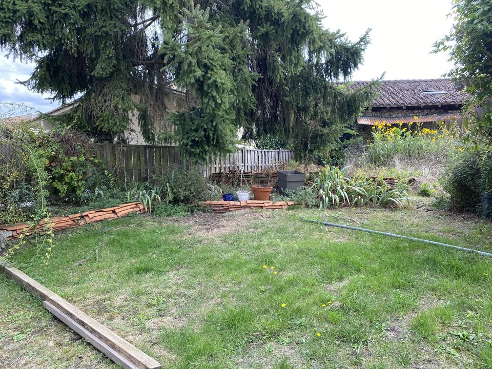 Landsbyhus i Saint-Severin, Charente - foto 4