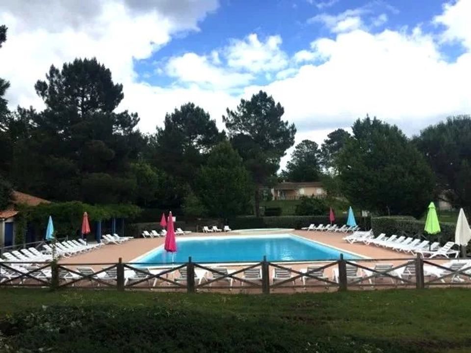 Bungalow en Brossac, Charente - foto 2