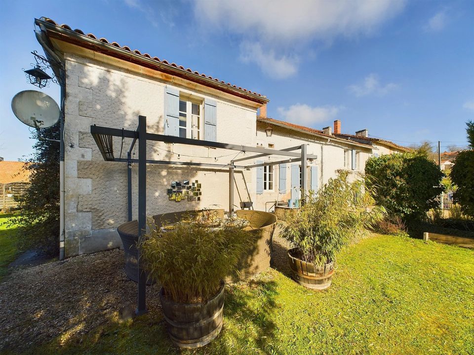 Landsbyhus i Saint-Paul-Lizonne, Dordogne - foto 5