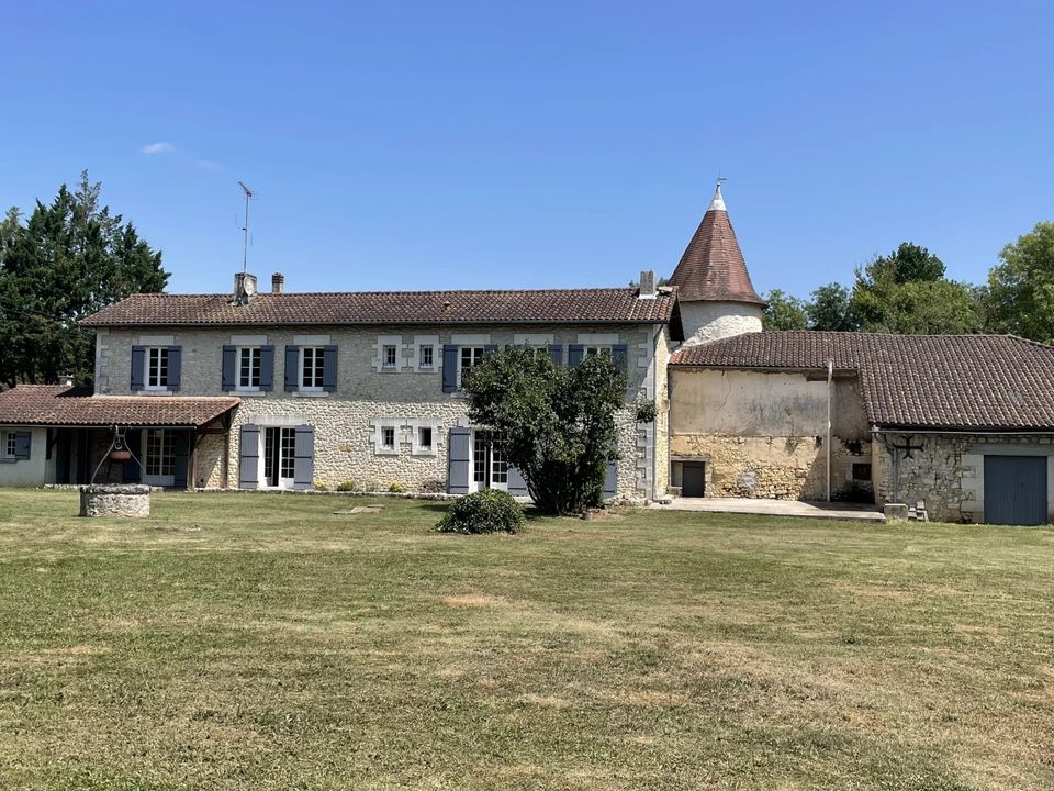 Villa en Chalais, Charente - foto 2