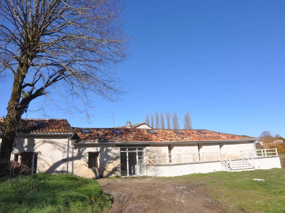 Villa i Villebois-Lavalette, Charente - foto 2